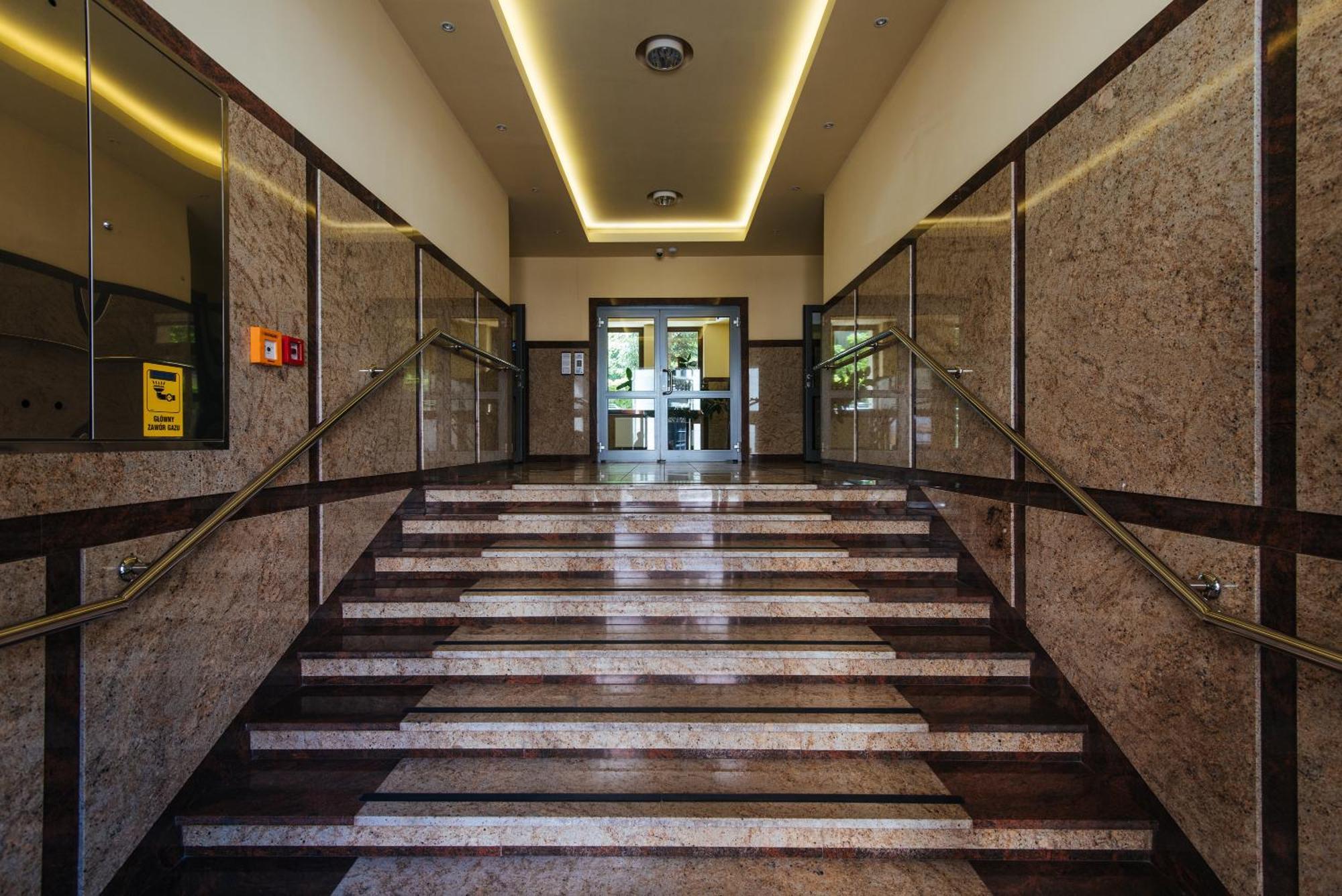 קרקוב Apartamenty Wielopole מראה חיצוני תמונה